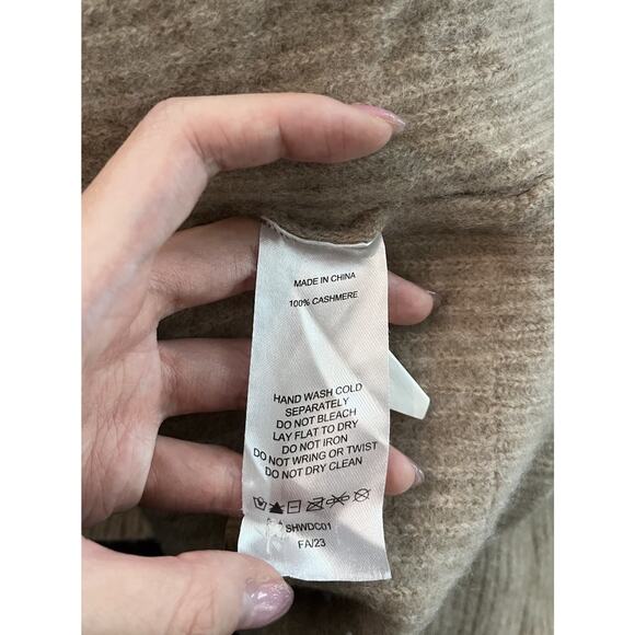 Quince Oatmeal Mongolian Cashmere Oversized Boyfriend Women's Cardigan Size XS - Picture 4 of 6